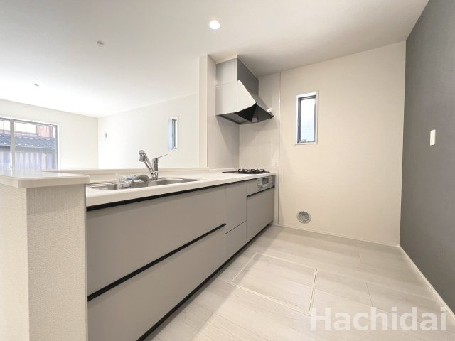 碧南市志貴町三丁目　新築戸建＜2号棟＞のキッチン