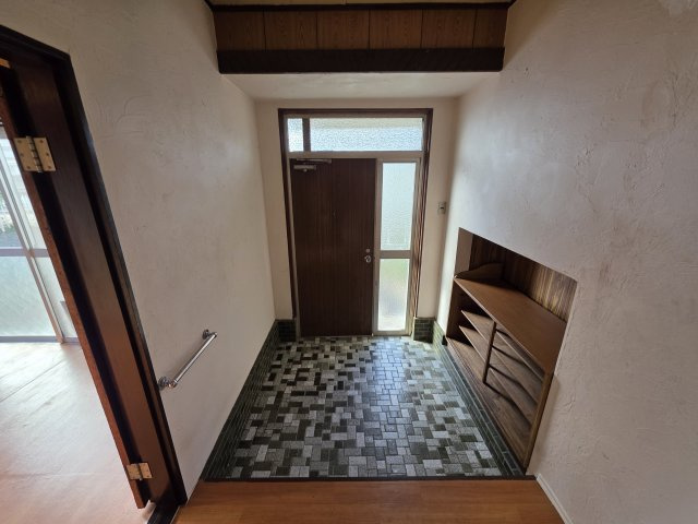 【玄関】 | 相生市赤坂2丁目既存戸建