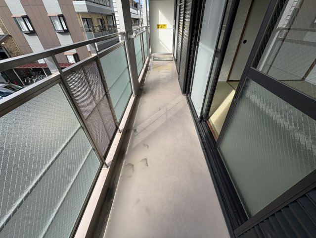 東山ハイツのバルコニー