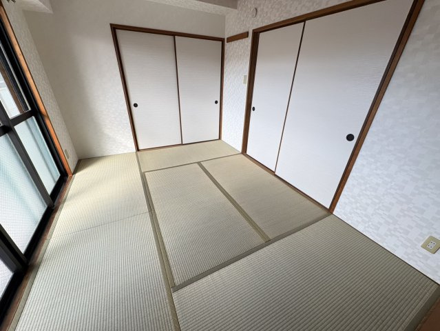 東山ハイツの和室