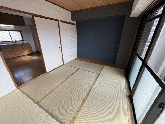 東山ハイツの和室