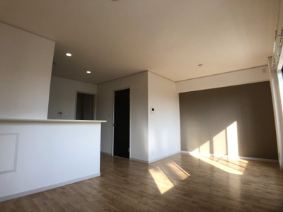 【居間・リビング】 | リマーレ道徳【名古屋市賃貸・カウンターキッチン】