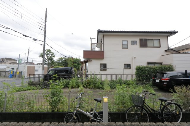 リリックコートコスモスの展望