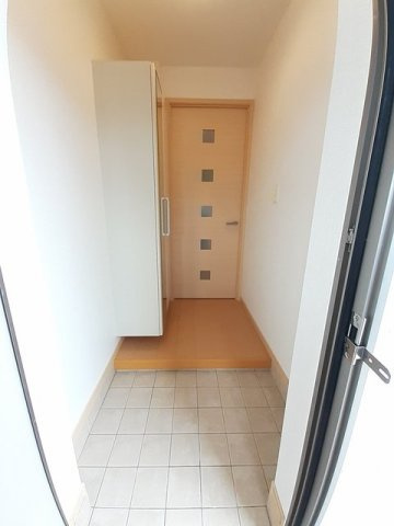 グランドゥール浜垣　Ａの玄関