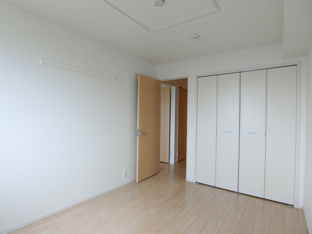 スタッグ　ビートル　Ｂの洋室|イメージ202号室の写真（反転あり）