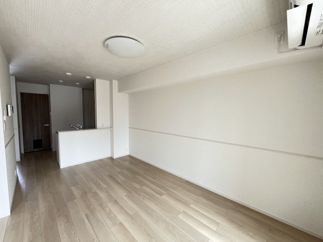 ヒカルサ境港渡町イーストの居間・リビング