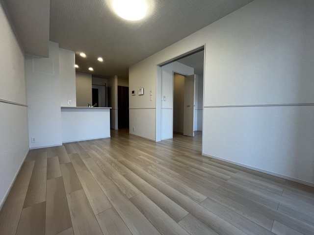 ヒカルサ境港渡町イーストの居間・リビング