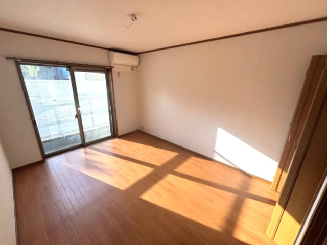 セレブ岡本の寝室