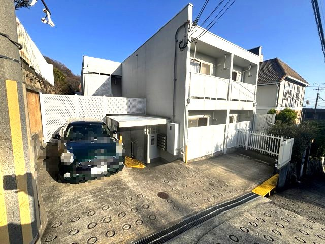 セレブ岡本の外観