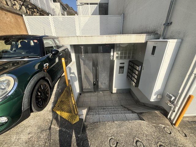 セレブ岡本のその他