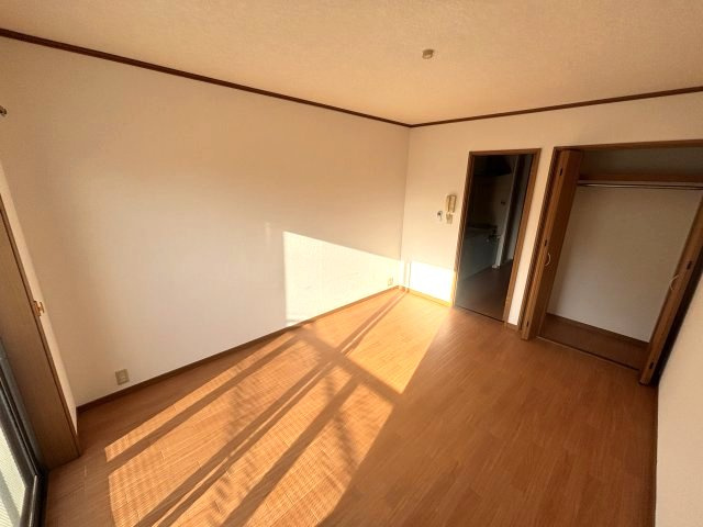 セレブ岡本の居間・リビング