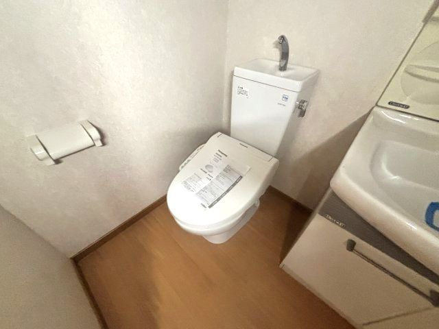 セレブ岡本のトイレ