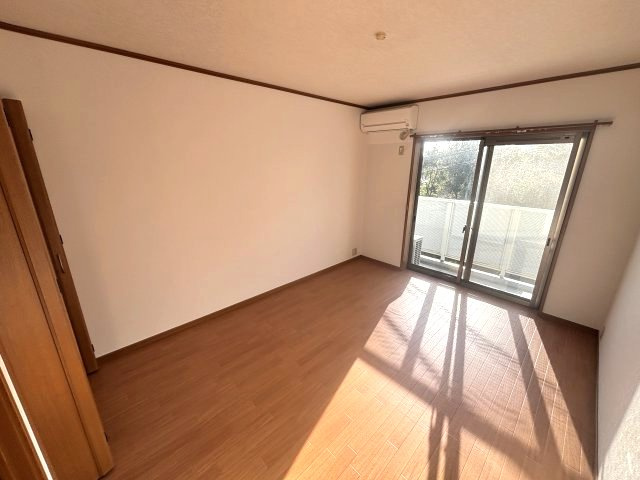 セレブ岡本の寝室