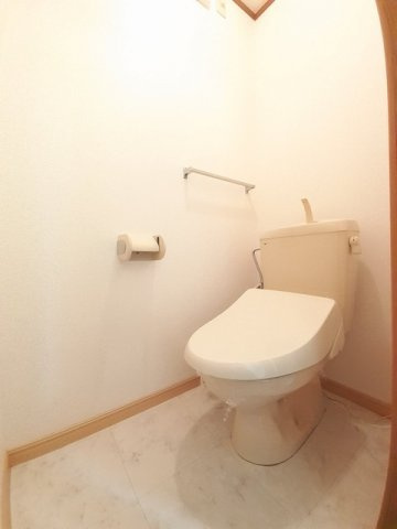 メゾンフルールＢのトイレ