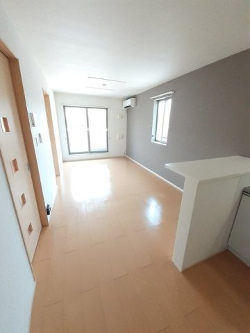 サニーコート　Ｂの居間・リビング