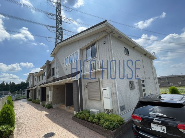 ＶＩＬＬＡＧＥ　ＬＩＬＡ