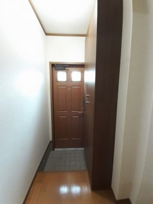 【玄関】 | プリムヴェ－ルＣ