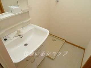 広島市安佐北区落合南９丁目のアパートの洗面所|洗面化粧台