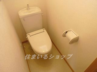 広島市安佐北区落合南９丁目のアパートのトイレ|暖房便座