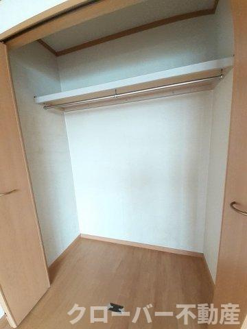 ヴィラ　エンゼルＡの収納