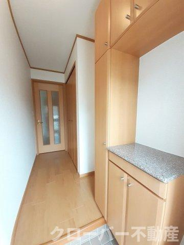 ヴィラ　エンゼルＡの玄関