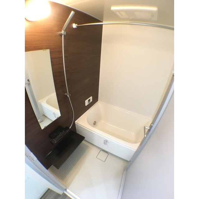 久留米市合川町のアパートの浴室