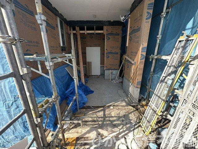 鎌倉市腰越3丁目　新築戸建の駐車場|6月6日撮影　建築中　カースペース
