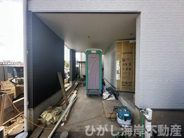 平塚市立野町　新築戸建　の駐車場|6月2日撮影　工事中　駐車スペース