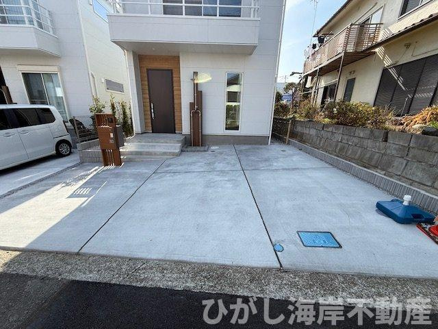 藤沢市辻堂東海岸1丁目　新築戸建　全3棟の駐車場|駐車スペース