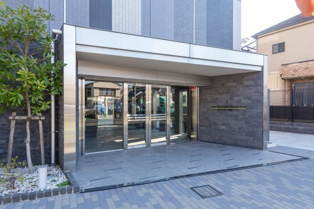 プラシア蒲田 ＴＨＥ ＧＲＡＮＤ ＲＥＳＩＤＥＮＣＥのエントランス|落ち着いたエントランスです