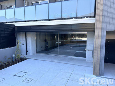 【エントランス】 | ラフィスタ鷺ノ宮