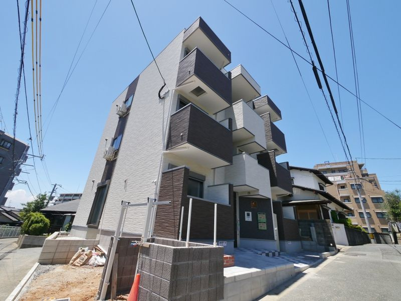 ＴＡＬＡＴＴＡ香椎駅前の外観
