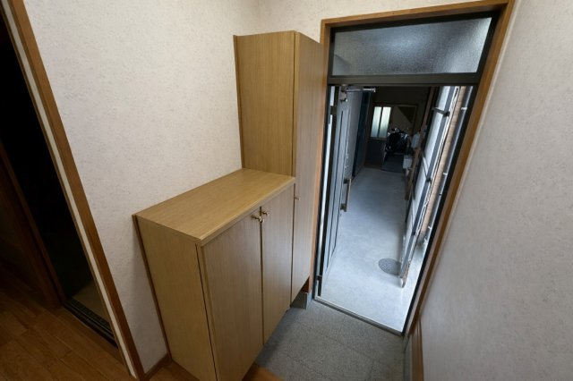 室積西ノ庄　一戸建借家の玄関