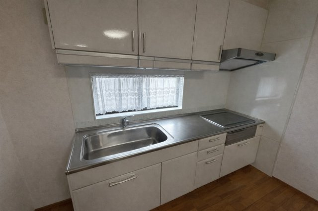 光市室積西ノ庄の一戸建てのキッチン