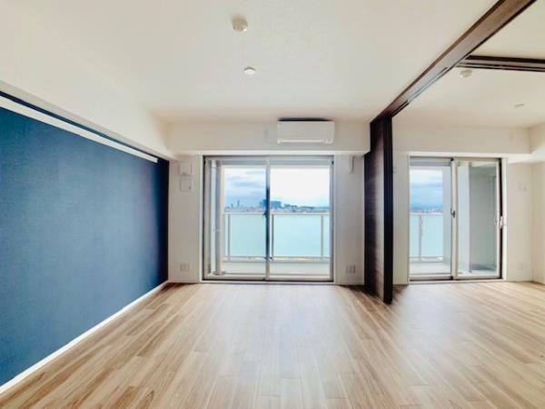 エミリブ東長崎の居間・リビング