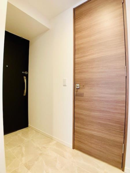 エミリブ東長崎の玄関