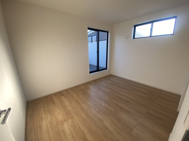 所沢市上安松9期の洋室