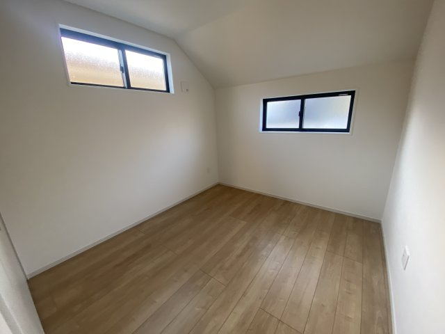 所沢市上安松9期の洋室