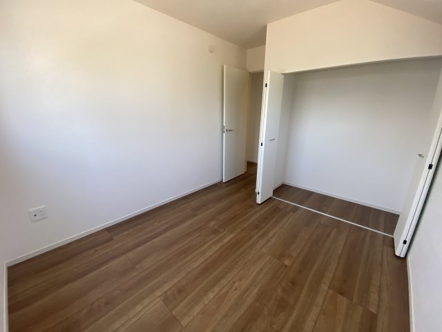 所沢市上安松9期の洋室