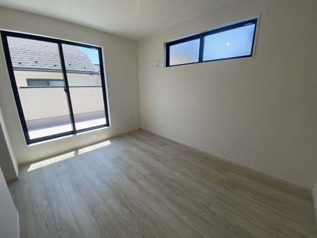 所沢市上安松9期の洋室