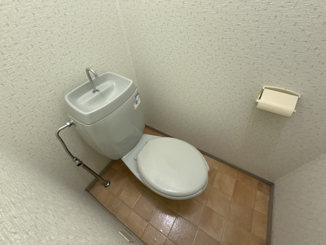 サンライフアイＡのトイレ