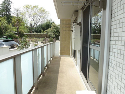 【バルコニー】 | ラフィネ（D-ROOM） | ※参考写真※他のお部屋の写真です