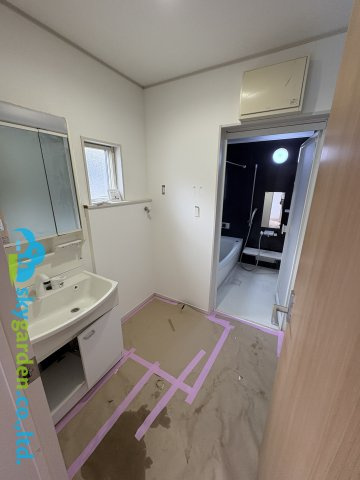 鎌倉市手広２丁目　中古戸建の脱衣所|令和8年3月27日撮影（リフォーム工事中）