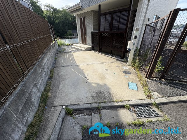 鎌倉市手広２丁目　中古戸建の駐車場|駐車場です