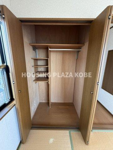 常盤町３丁目貸家の収納