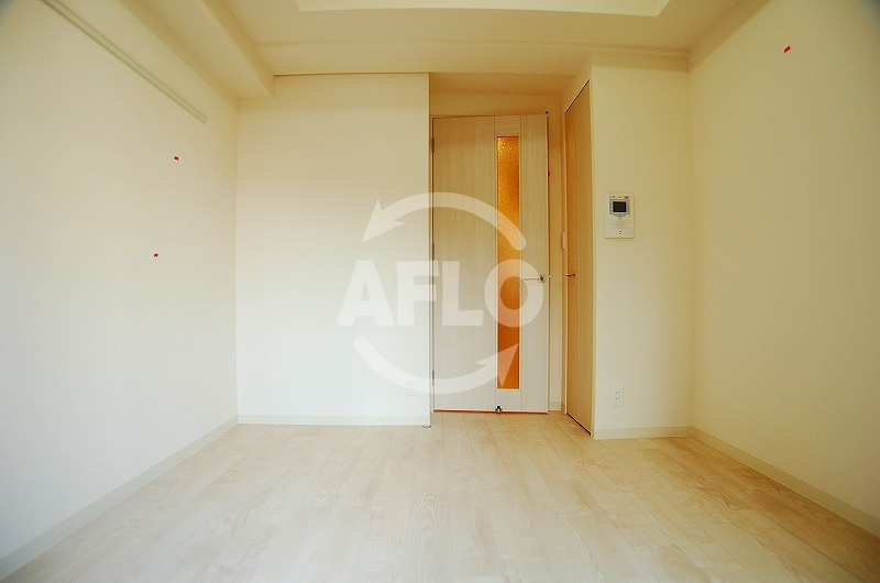 プレサンス難波セレクトの居間・リビング|洋室