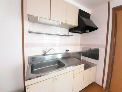 【キッチン】 | グリーンコーポラスＡ | コンパクトなキッチンで掃除もラクラク