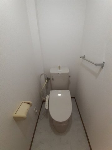 ユーメゾン内浜のトイレ|コンパクトで使いやすいトイレです