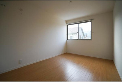 【寝室】 | ユリアガーデン