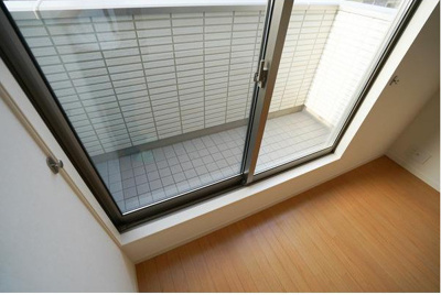 【バルコニー】 | ユリアガーデン